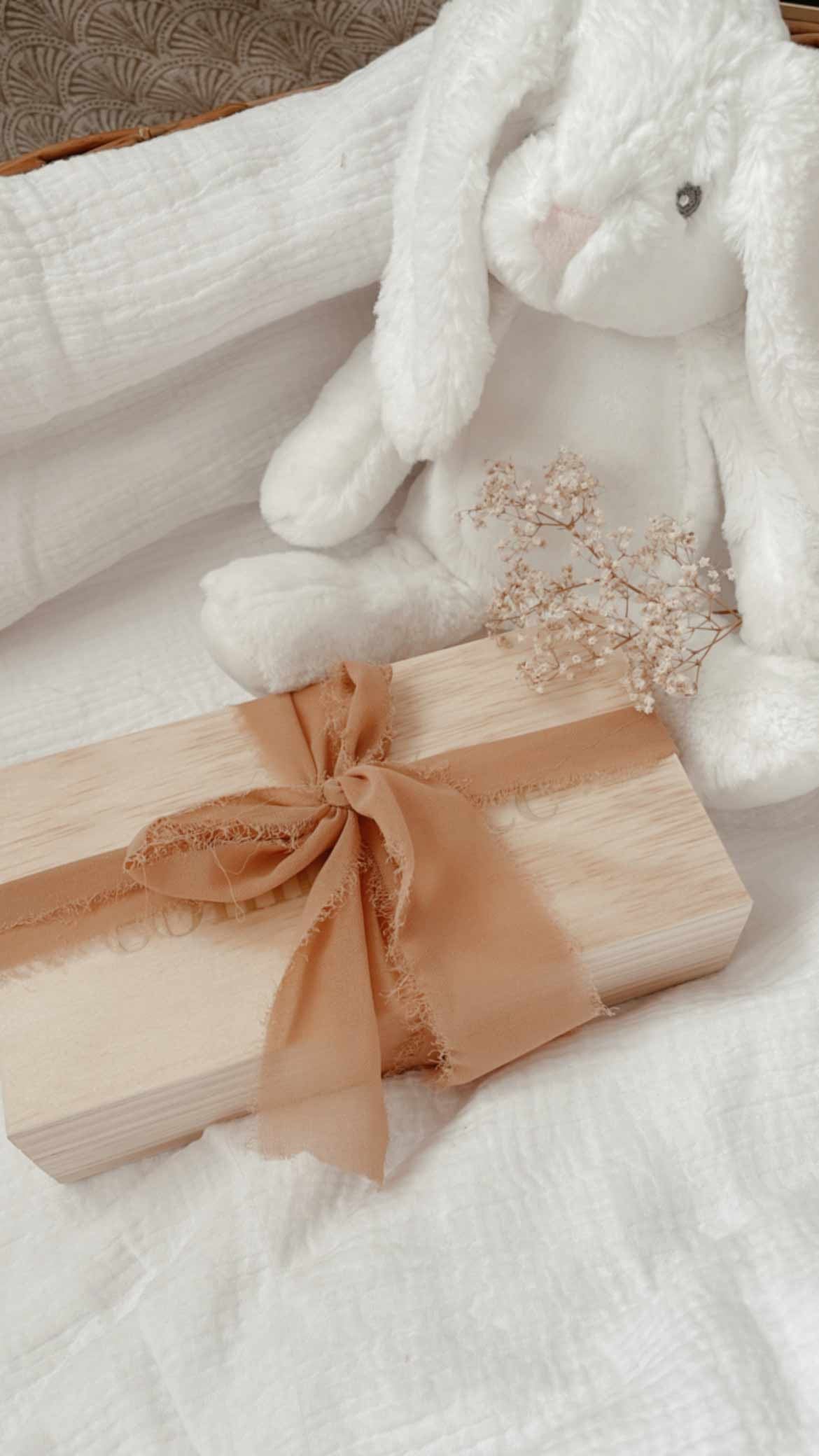 Coffret Annonce Grossesse ou Naissance Personnalisé – Cadeau Émotion en Bois – Image 3